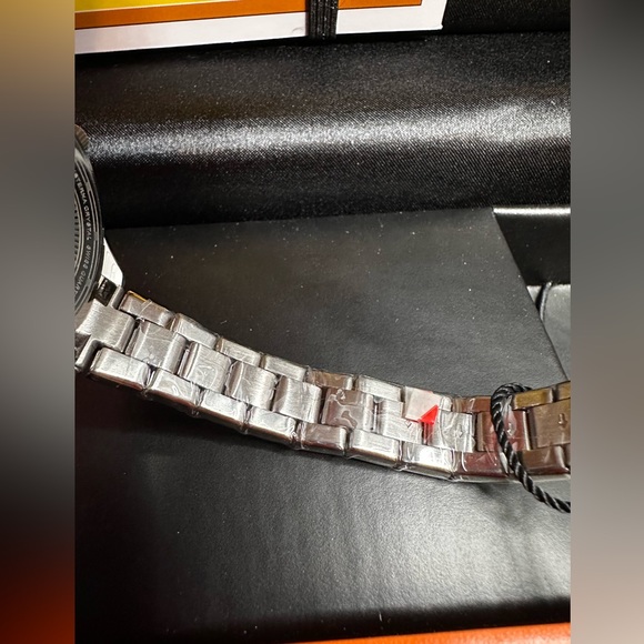 Stuhrling Original Women's 607L.03 "Symphony Allure" Watch with Diamonds - Picture 9 of 12